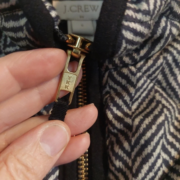 J.Crew Herringbone quilted puffer vest fullzip Size Small Classic Preppy Office - Picture 6 of 8